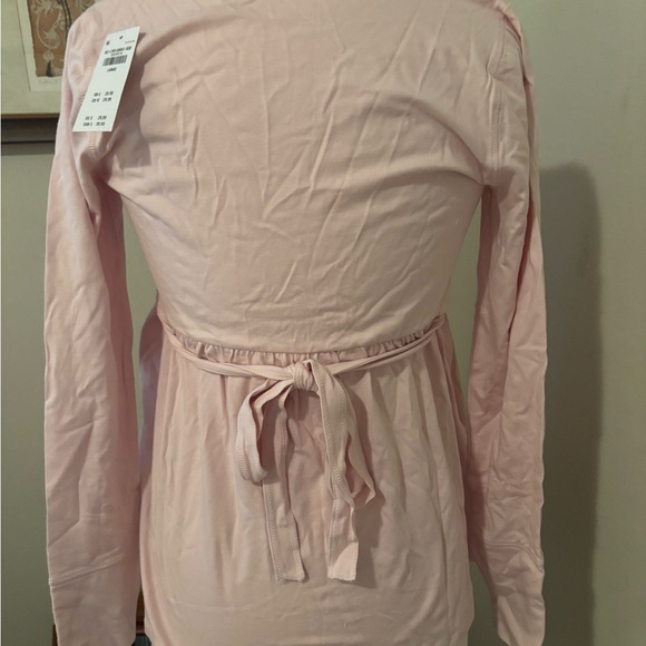 Hollister Light Pink Top - Picture 2 of 7